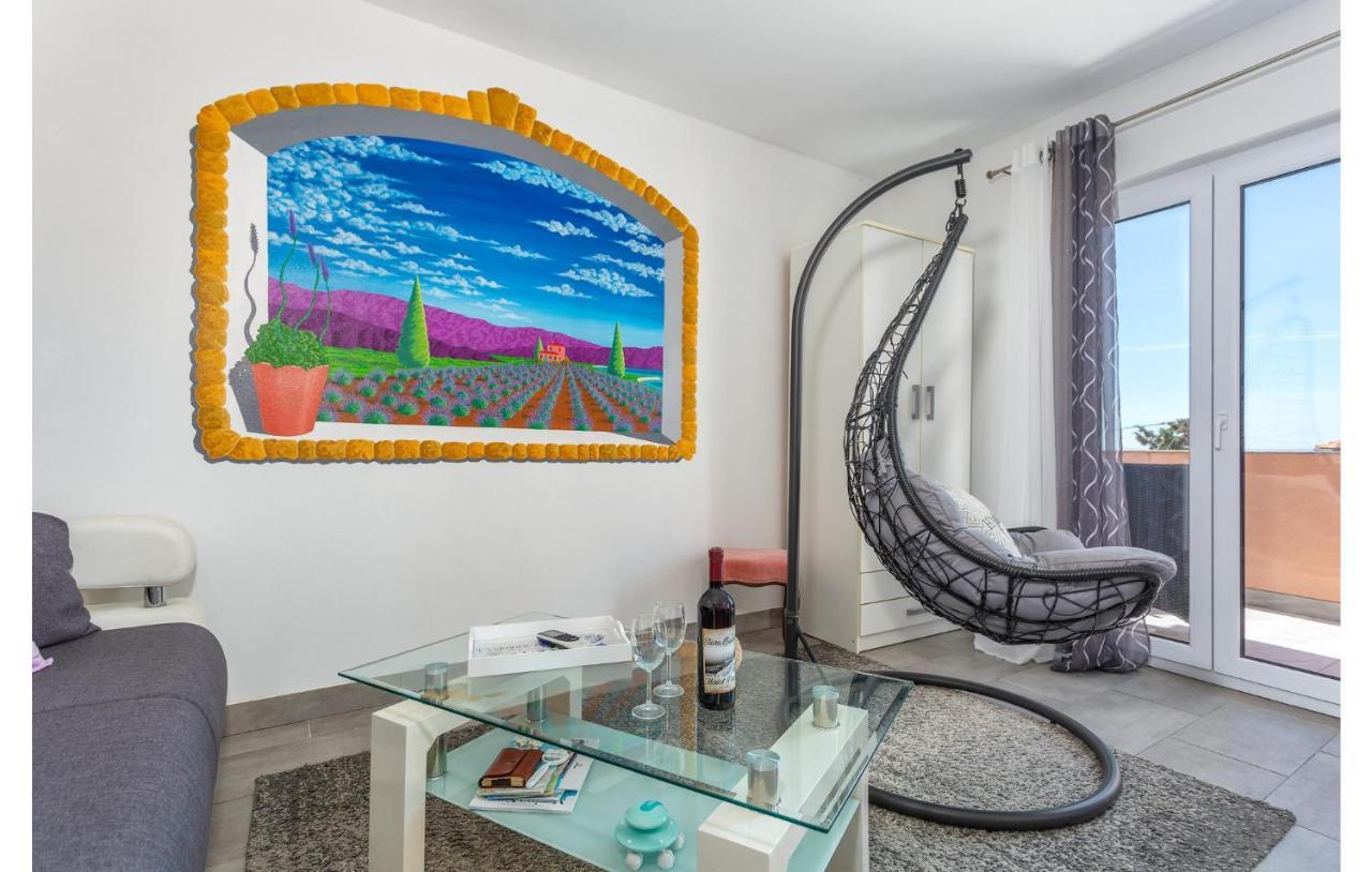 Beautiful Apartment In Stara Baska With Wifi Exterior photo